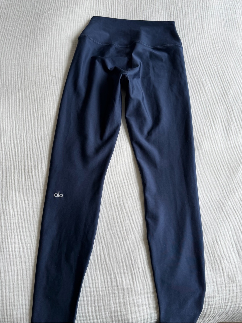 ALO Yoga High Rise Airlift Leggings - Navy Size Medium - Like New